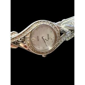 Seiko Solar Women's Silver-Tone Crystal Bezel Bracelet Watch V115-0AP0 Stainless